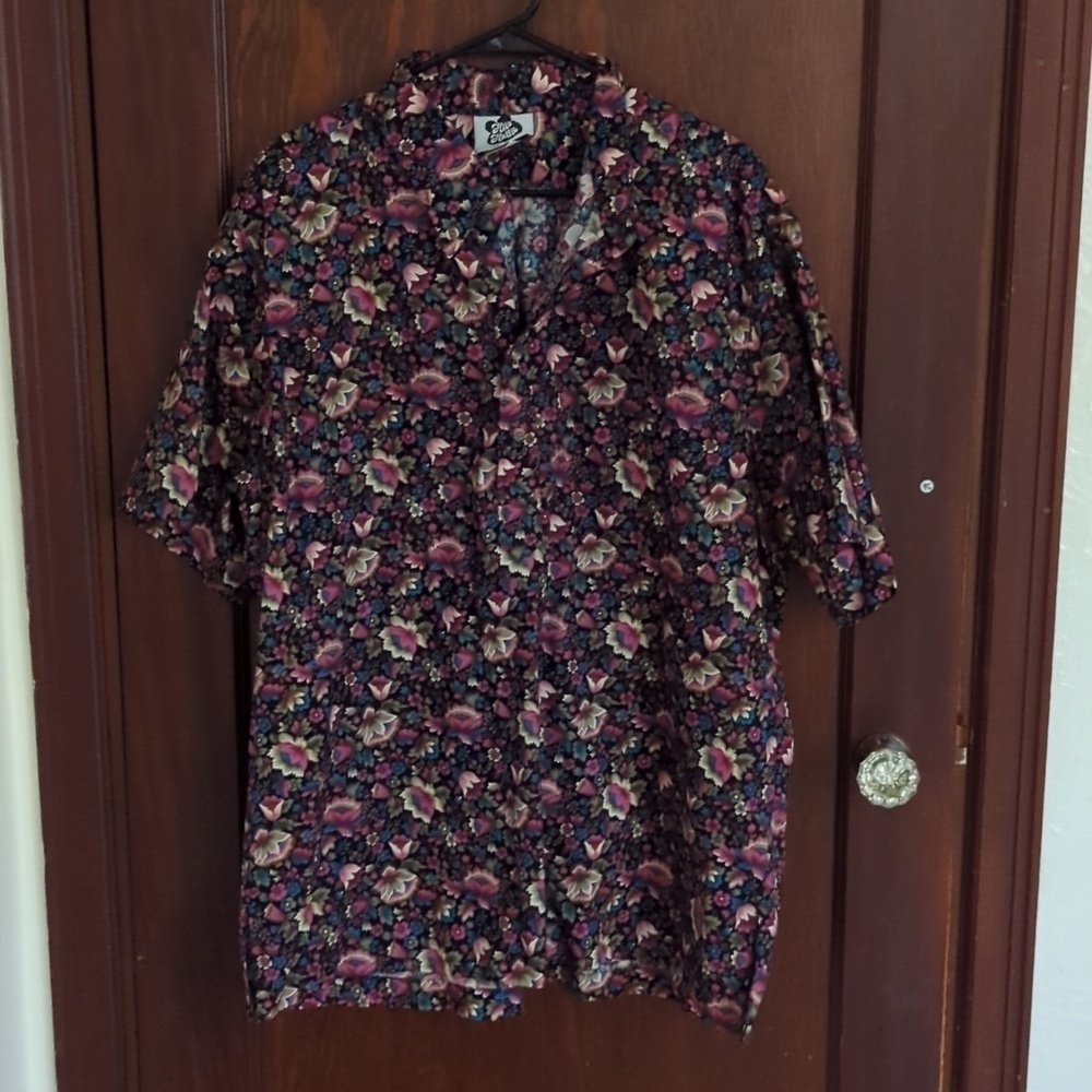 Hello Hattie Made in Hawaii Women's Floral Vacation Short Sleeve Button Down 2XL